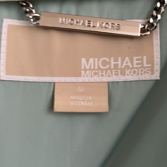 Michael Kors coat with removable hood size Medium - Picture 2 of 7